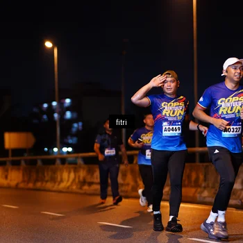 Runner Photo 9072556