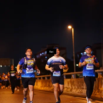 Runner Photo 9073007
