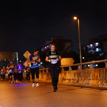 Runner Photo 9073017