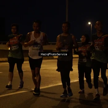 Runner Photo 9073811
