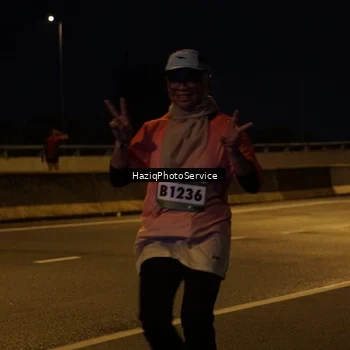 Runner Photo 9073890