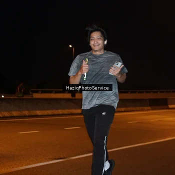 Runner Photo 9073996