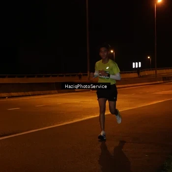 Runner Photo 9074144