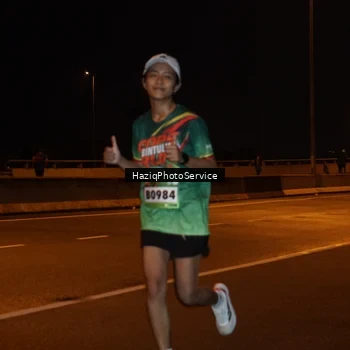 Runner Photo 9074180