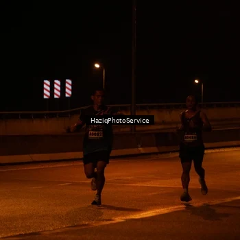 Runner Photo 9074306