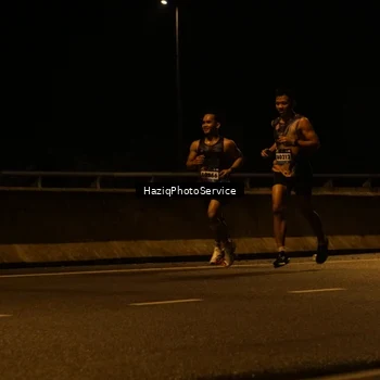 Runner Photo 9074310