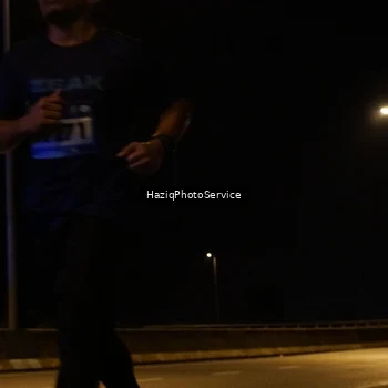 Runner Photo 9074356