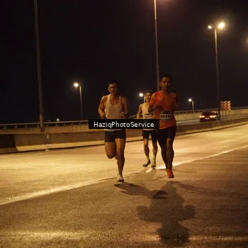 Runner Photo 9074412