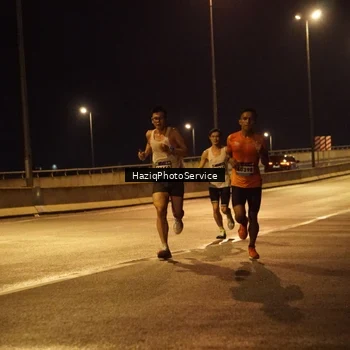 Runner Photo 9074429