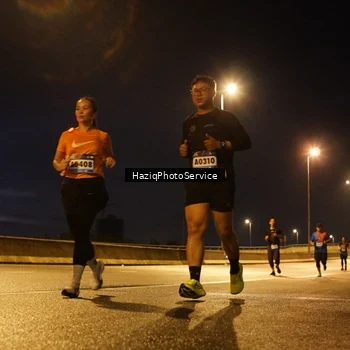 Runner Photo 9074756