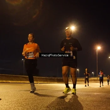 Runner Photo 9074757