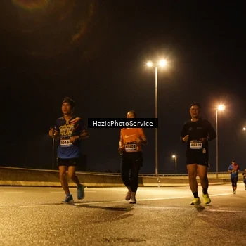 Runner Photo 9074899