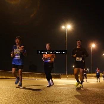 Runner Photo 9074905