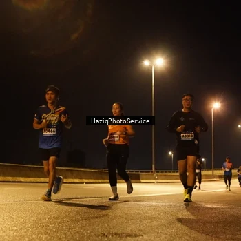 Runner Photo 9074906