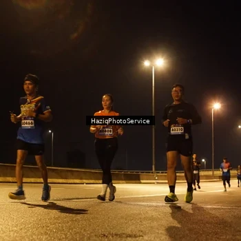 Runner Photo 9074908