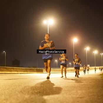 Runner Photo 9075014