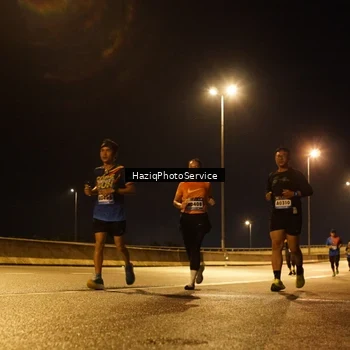 Runner Photo 9075197