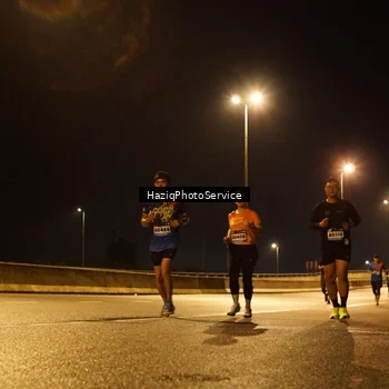 Runner Photo 9075264