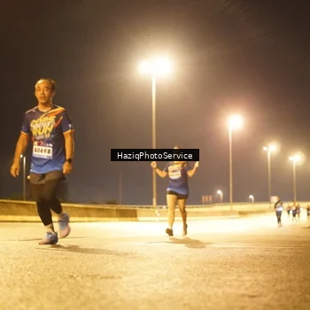 Runner Photo 9075372