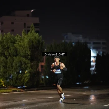 Runner Photo 9075405