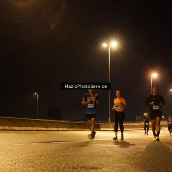 Runner Photo 9075421