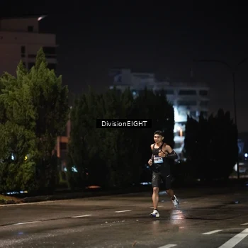 Runner Photo 9075435
