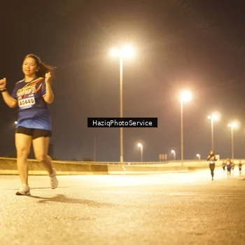 Runner Photo 9075542