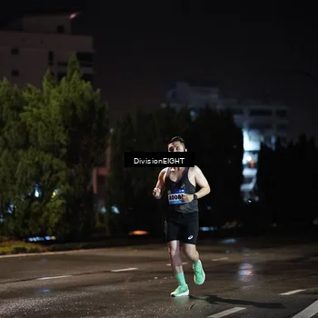 Runner Photo 9075930