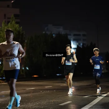 Runner Photo 9076001