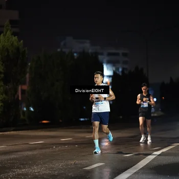 Runner Photo 9076165