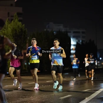 Runner Photo 9076717
