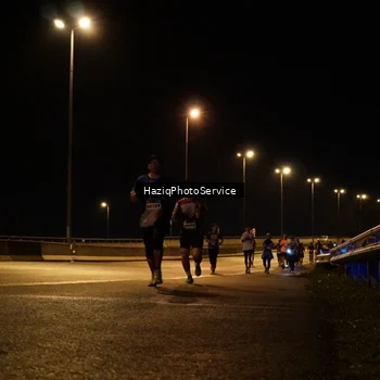 Runner Photo 9076747