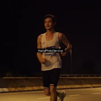 Runner Photo 9076757
