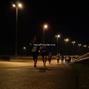 Runner Photo 9076797
