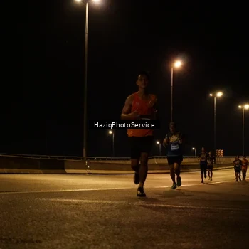 Runner Photo 9076982