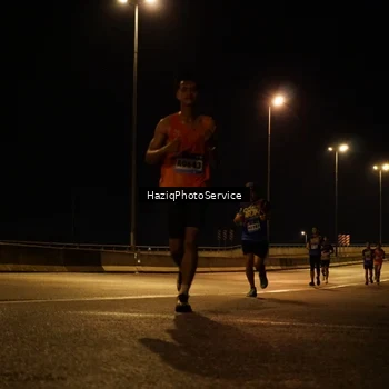 Runner Photo 9077067