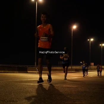Runner Photo 9077073
