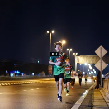 Runner Photo 9077221