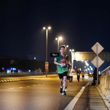 Runner Photo 9077243