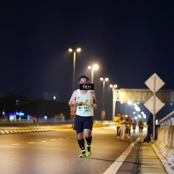 Runner Photo 9077406