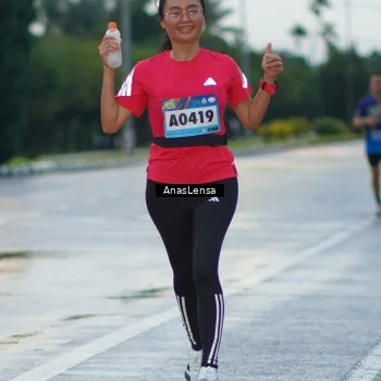 Runner Photo 9077919