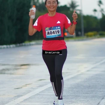 Runner Photo 9077960