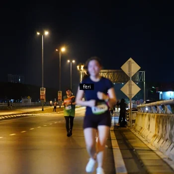 Runner Photo 9078073
