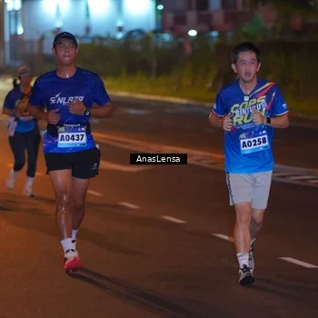 Runner Photo 9078263