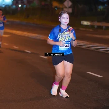 Runner Photo 9078271