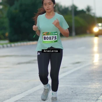 Runner Photo 9078327