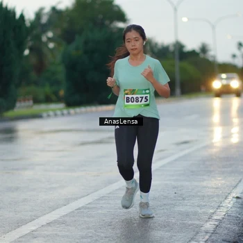 Runner Photo 9078329