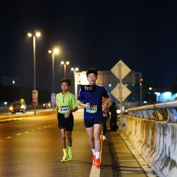 Runner Photo 9078357