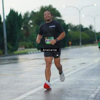 Runner Photo 9078379