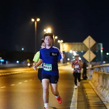 Runner Photo 9078381